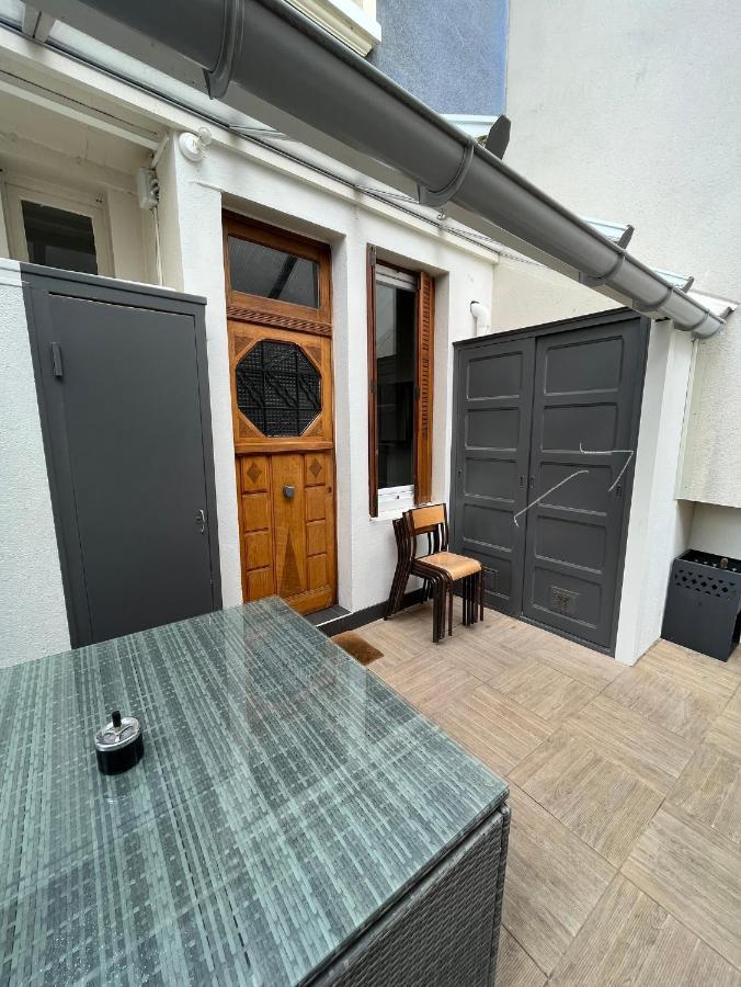 Maison Clermont Ferrand Bagian luar foto